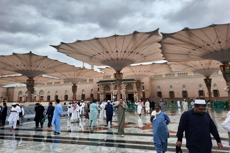 Budget Package 14 Nights 15 Days